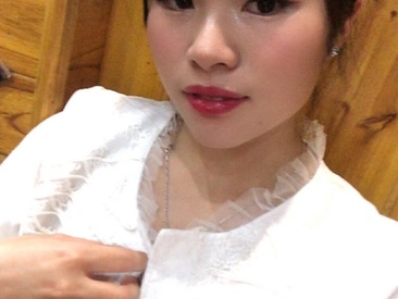 Recent Screen Shot of -Lisa-03