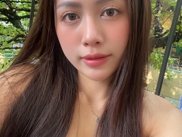 Recent Screen Shot of -Marinaa-