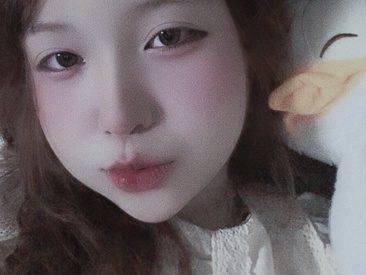 Recent Screen Shot of -Sophia-122