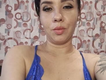 Recent Screen Shot of -VERONIKA-