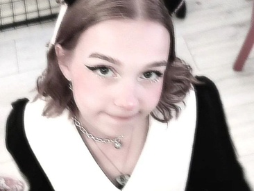 Recent Screen Shot of -teenytiny-