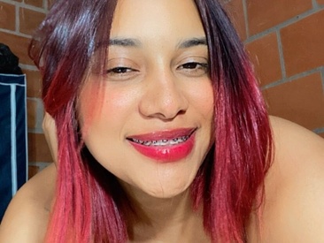 Recent Screen Shot of AdaraTastty