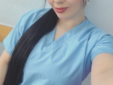 Recent Screen Shot of Agata_Laurent