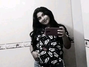 Recent Screen Shot of Amalia_Queen