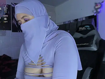 Recent Screen Shot of Amel_Bitar