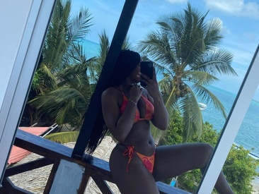 Recent Screen Shot of Anna_Hott_