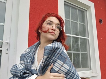 Recent Screen Shot of AnnikaDidomenico