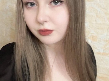 Recent Screen Shot of AprilHughes