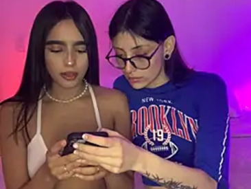 Recent Screen Shot of AriAndBela_