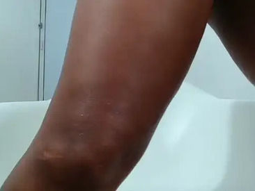 Recent Screen Shot of Ari_Fist_