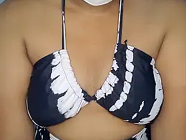 Recent Screen Shot of Ariana__Marie