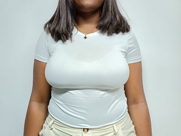 Recent Screen Shot of Arianaa_Cooper_