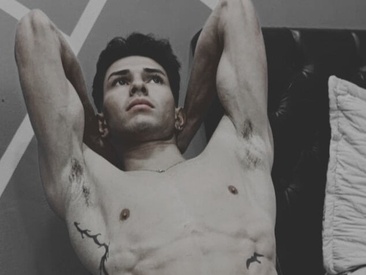 Recent Screen Shot of Aronn_King