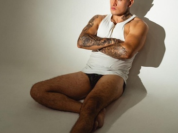 Recent Screen Shot of ArturFrostt