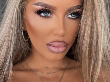 Recent Screen Shot of AubrieleRouj1