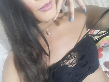 Recent Screen Shot of CRAZY_DOLL_BIGCOCK