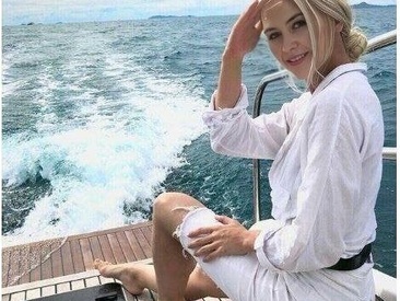 Recent Screen Shot of Carla_Vogue