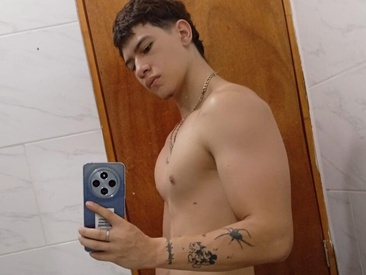 Recent Screen Shot of Criss_Adams