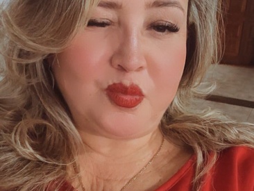 Recent Screen Shot of CurvyRosse_