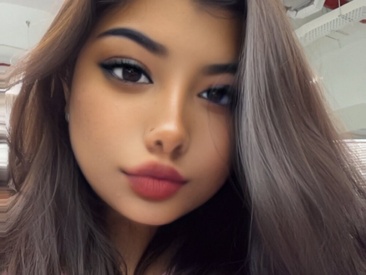 Recent Screen Shot of DevineDevilQueen