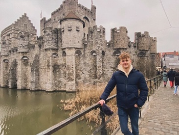 Recent Screen Shot of DominantAlex18