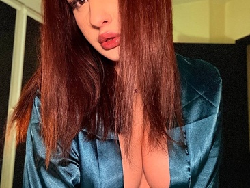 Recent Screen Shot of EleneKatzebeg