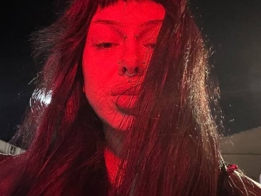 Recent Screen Shot of Eliza_Bennet