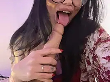 Recent Screen Shot of GrlAlice