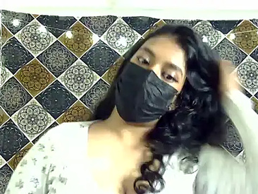 Recent Screen Shot of Gulaboo100