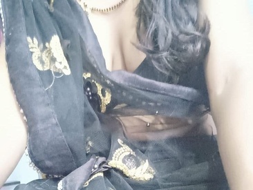 Recent Screen Shot of Hot-Anita_