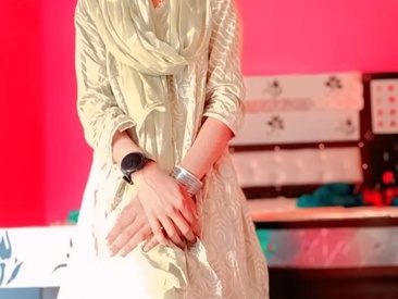 Recent Screen Shot of Hot-Soniya2