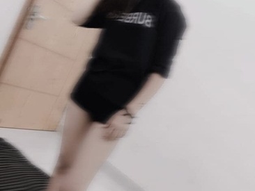 Recent Screen Shot of Hot_Riyaa