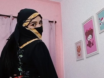 Recent Screen Shot of Inaya_Khalifa