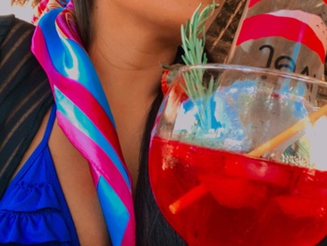 Recent Screen Shot of IndiaPozuda_