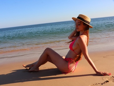 Recent Screen Shot of Isabella_Noir