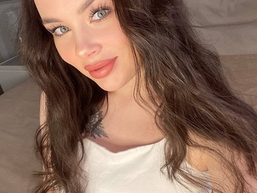 Recent Screen Shot of Joyce_Fabulous