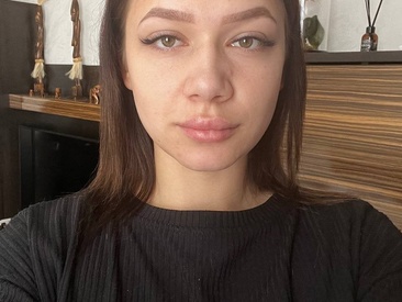 Recent Screen Shot of Juicy_Malinka