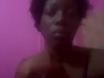 Recent Screen Shot of Juicypussydee