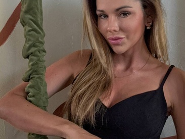 Recent Screen Shot of KissableKira