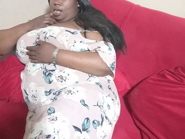 Recent Screen Shot of LICIOUSEBOOBSXX