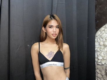 Recent Screen Shot of Lara_Salvatore