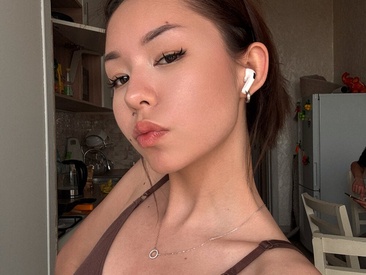 Recent Screen Shot of Leo_Luna