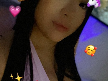 Recent Screen Shot of Lia_Maria