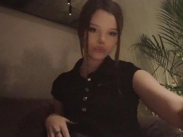 Recent Screen Shot of LilyLevine