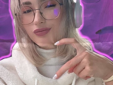 Recent Screen Shot of LisaElliot