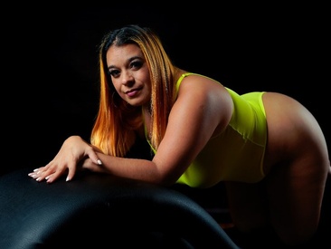 Recent Screen Shot of MHONIKBELUCCI