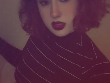 Recent Screen Shot of Melissa-Kiss