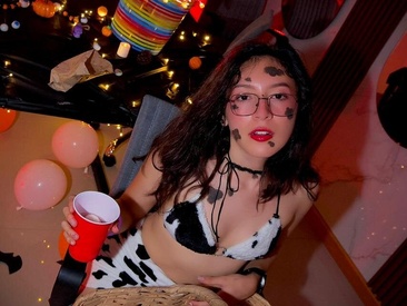 Recent Screen Shot of Mia_Cullen