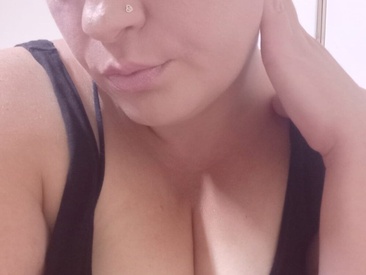 Recent Screen Shot of Mommygetnaughty