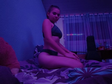 Recent Screen Shot of Mona_Slearys